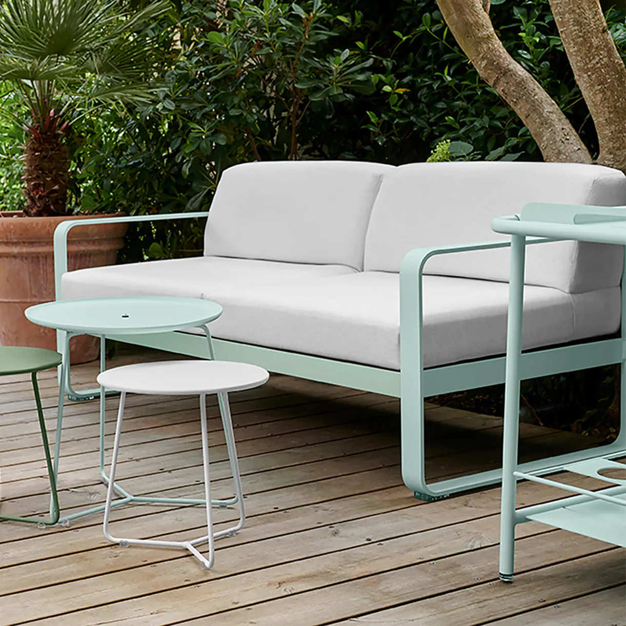 Bellevie Outdoor 2 Seater Sofa - Image 4