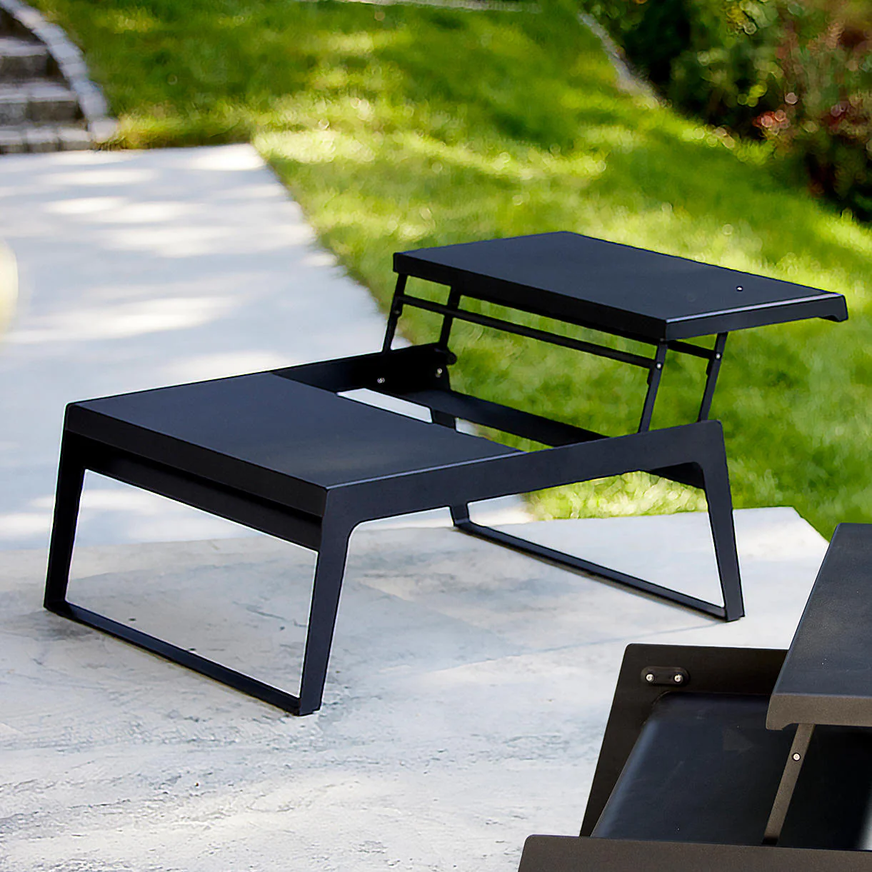 Chill-Out Large Coffee Table