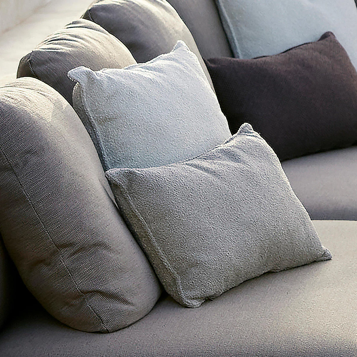 Free Fabric Scatter Cushion - Image 3