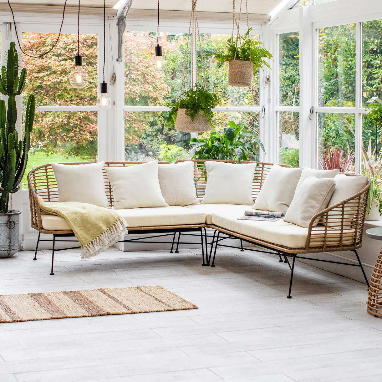 Hampstead Outdoor Lounge Seating - Image 3