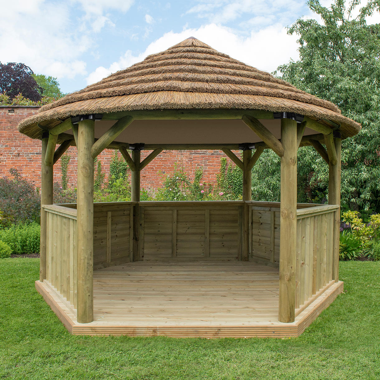 Thatched Hexagonal 4m Gazebos - Image 8