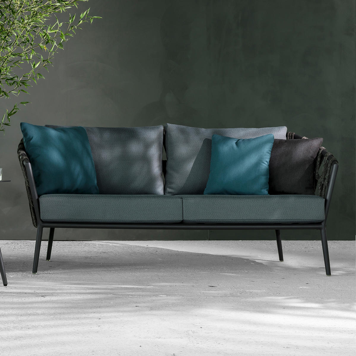Leo Garden Sofa