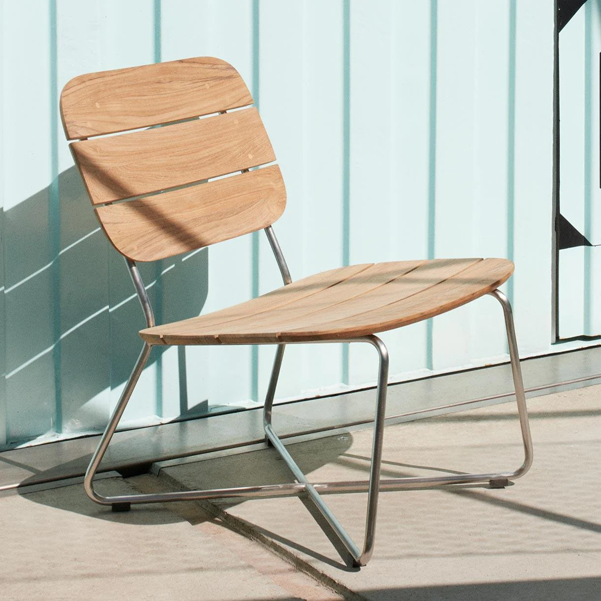 Lilium Lounge Chair
