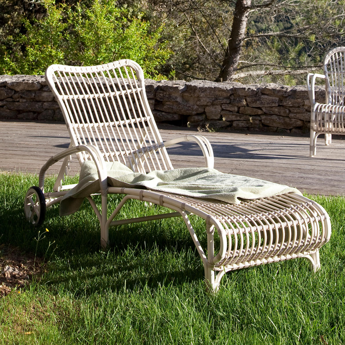 Lucy Sunlounger