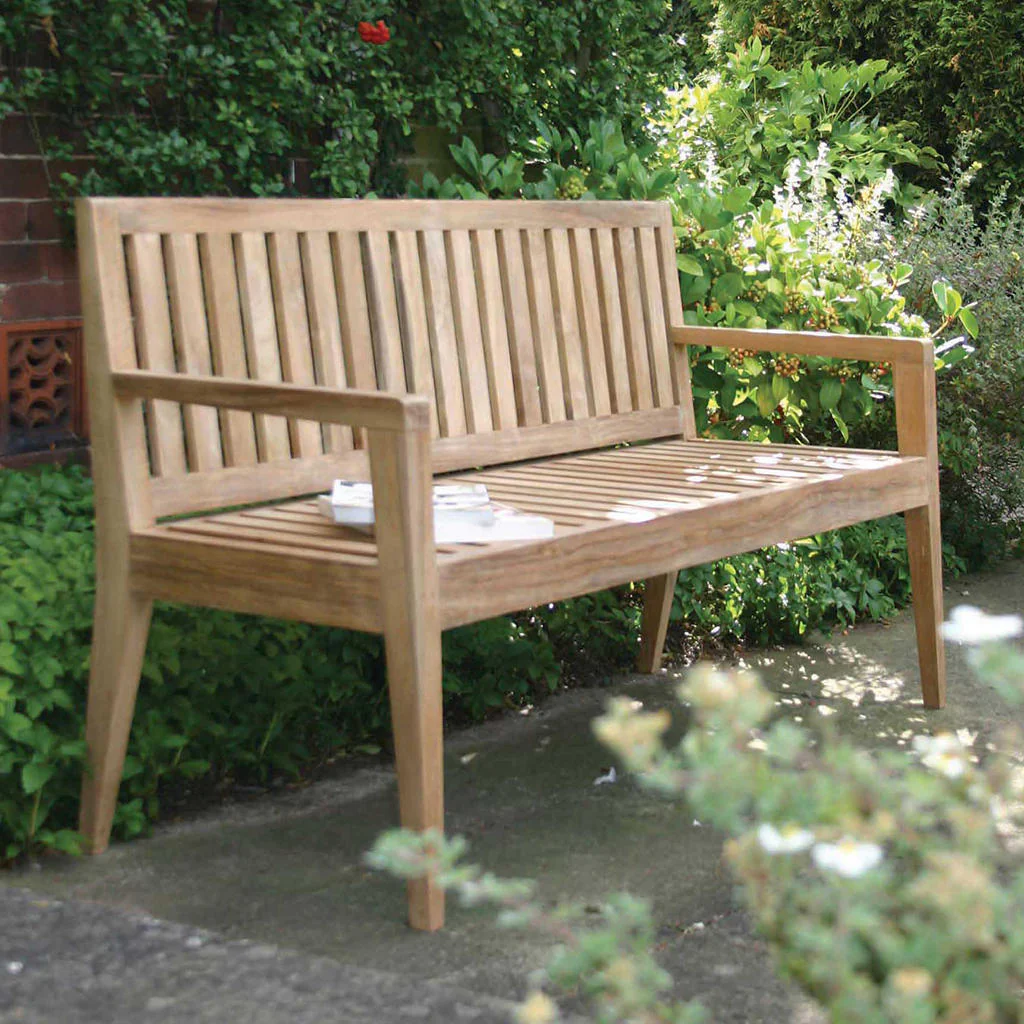 Menton Bench