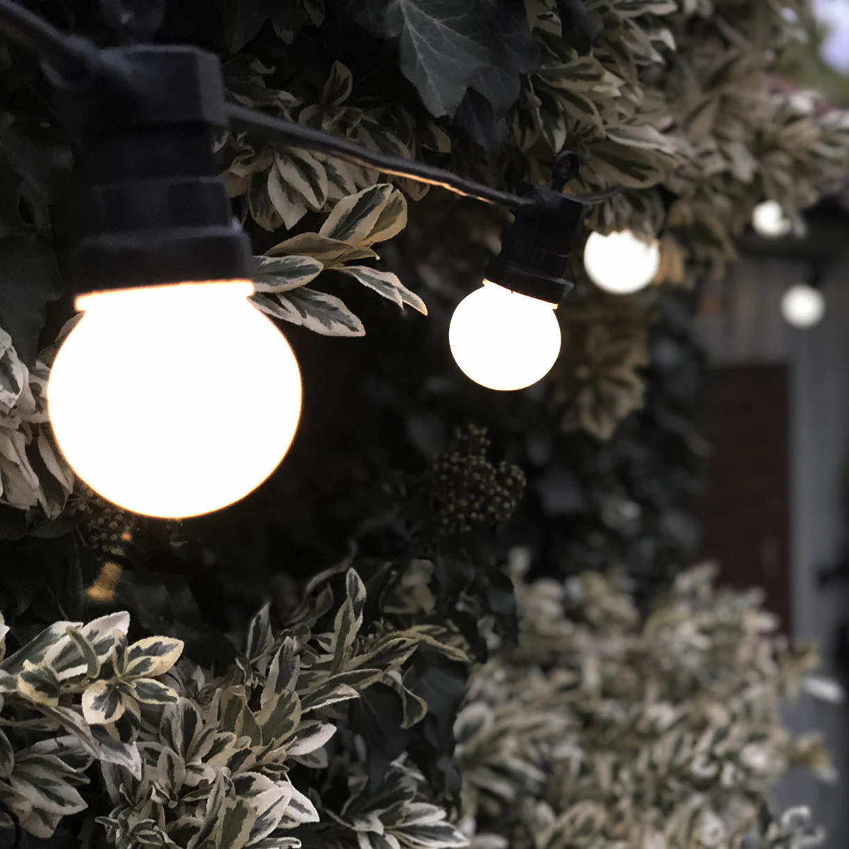 Outdoor Extendable Opaque LED Festoon Lights Sets - Image 4