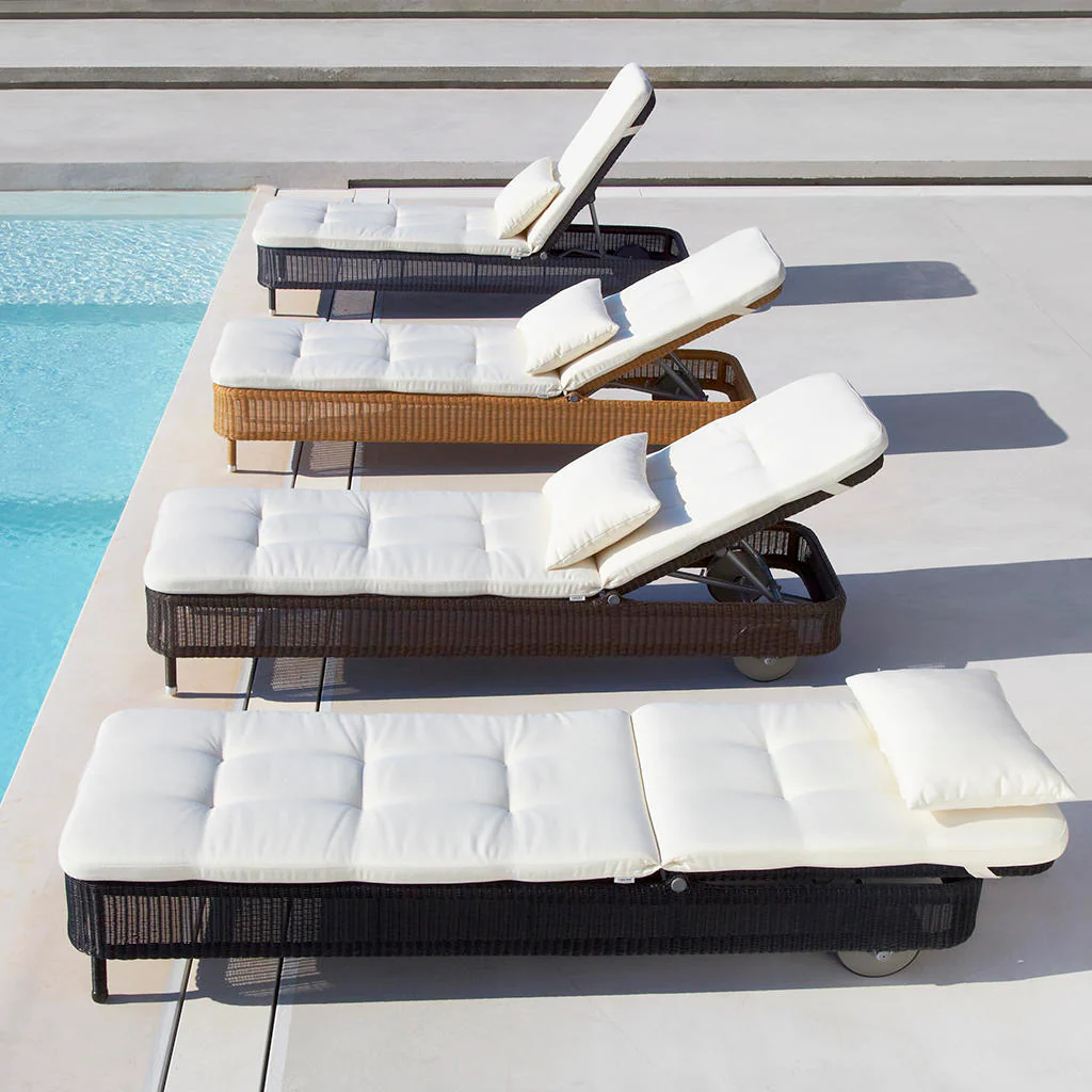 Presley Sunbed