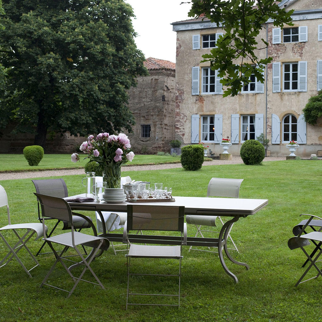 Romane Extending Table
