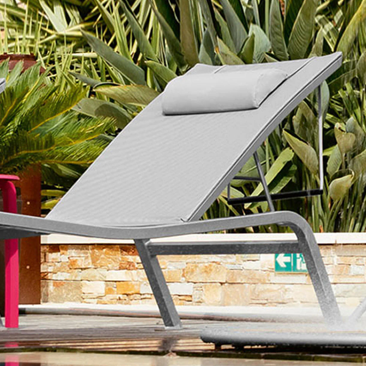 Sunlounger Headrest