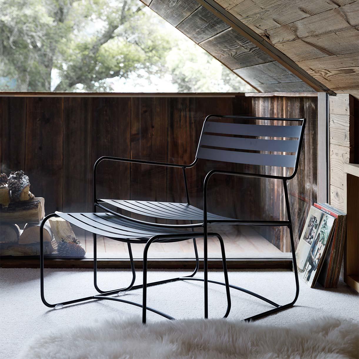 Surprising Lounger Chair - Image 3