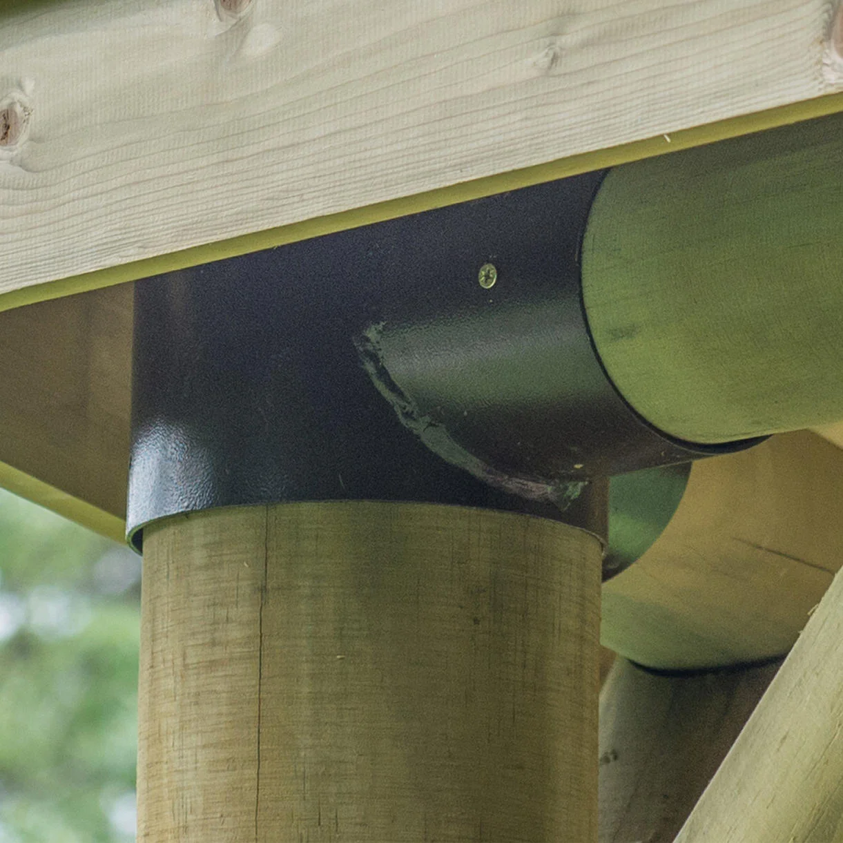 Timber Roofed Hexagonal 4.7m Gazebo - Image 3
